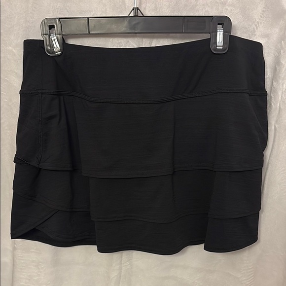Athleta Black Layered Tennis Skirt - Picture 2 of 11